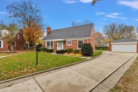 Exterior - 20040 Baltree, Grosse Pointe Woods, MI 48236 photo 5 of 5