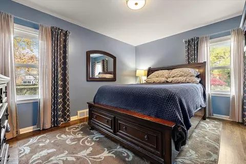 Bedroom - 20040 Baltree, Grosse Pointe Woods, MI 48236 photo 1 of 5