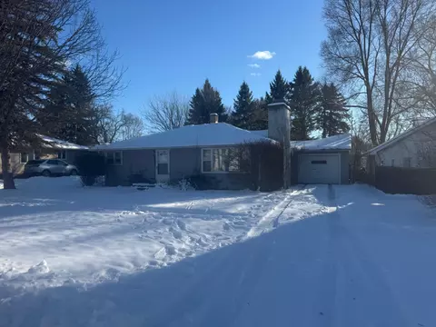 133 W 2nd, Gladwin, MI 48624 photo 2