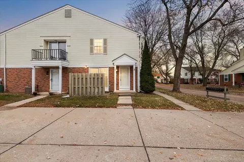 24623 Spring, Harrison Township, MI 48045