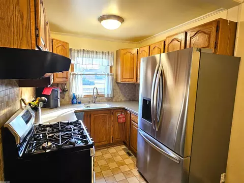 Kitchen - 17535 Doris, Fraser, MI 48026 photo 1 of 1