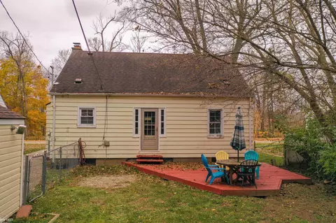 Exterior - 2313 Brookside, Flint, MI 48503 photo 4 of 5