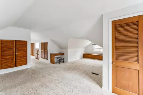 Bedroom - 2313 Brookside, Flint, MI 48503 photo 6 of 7