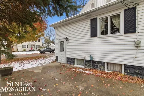 615 S 8th, Saint Clair, MI 48079 photo 38