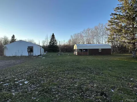 120 Johnson, Wakefield, MI 49968 photo 24