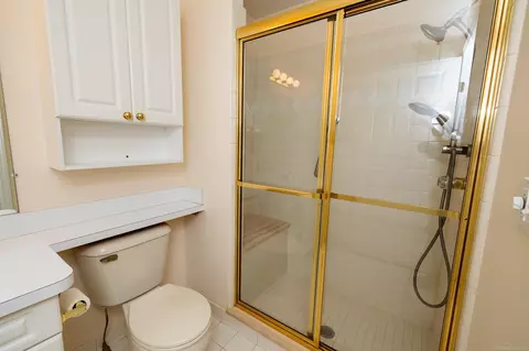 15955 Bentley Cir, Macomb, MI 48044 photo 32