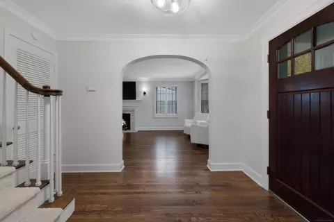 Entry Way - 265 Williams, Grosse Pointe Farms, MI 48236 photo 1 of 8