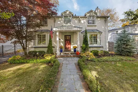 Exterior - 265 Williams, Grosse Pointe Farms, MI 48236 photo 2 of 8
