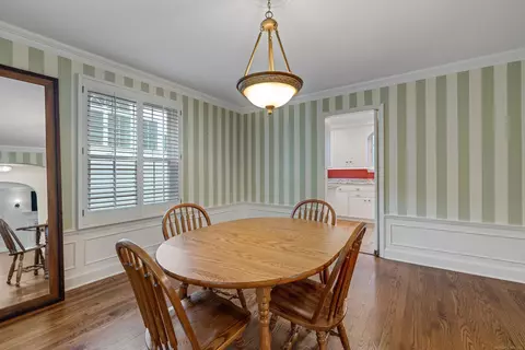 Dining - 265 Williams, Grosse Pointe Farms, MI 48236 photo 1 of 3