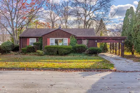 705 Campbell, Owosso, MI 48867