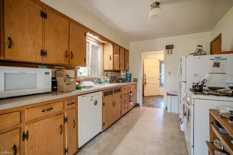 Kitchen - 705 Campbell, Owosso, MI 48867 photo 2 of 2