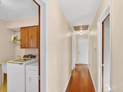 Entry Way - 1248 Valetta, Temperance, MI 48182 photo 2 of 2
