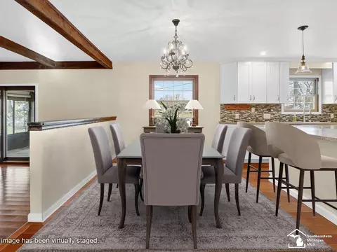 Dining - 1248 Valetta, Temperance, MI 48182 photo 2 of 2