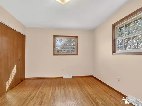 Bedroom - 1248 Valetta, Temperance, MI 48182 photo 5 of 7