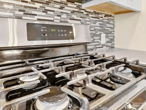 Kitchen - 1248 Valetta, Temperance, MI 48182 photo 8 of 9