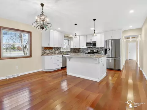 Kitchen - 1248 Valetta, Temperance, MI 48182 photo 1 of 9