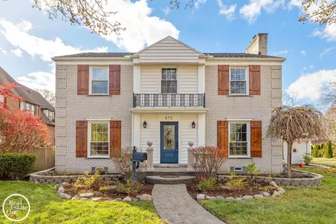 875 Balfour, Grosse Pointe, MI 48230