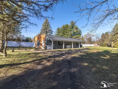 1550 Erie, Erie, MI 48133