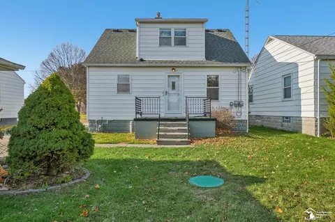Other - 1108 Bentley Dr, Monroe, MI 48162 photo 7 of 8