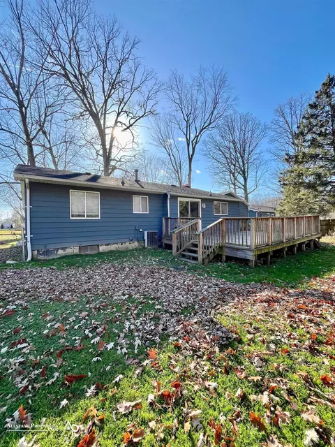 Exterior - 6323 Bluejay, Flint, MI 48506 photo 5 of 9