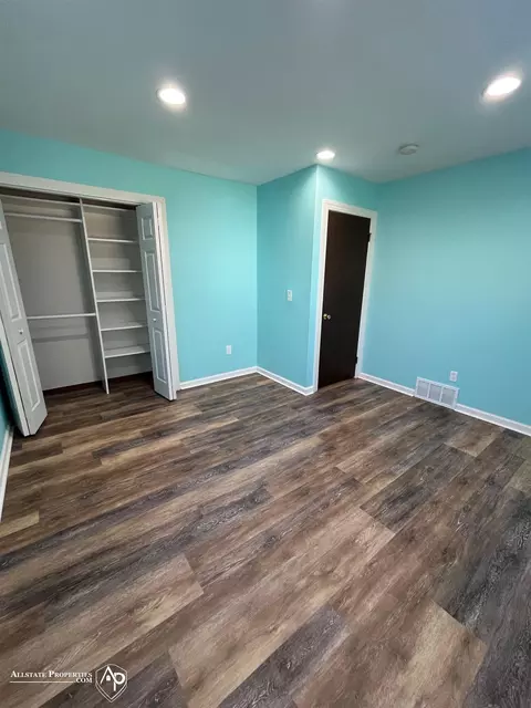 Bedroom - 6323 Bluejay, Flint, MI 48506 photo 1 of 4
