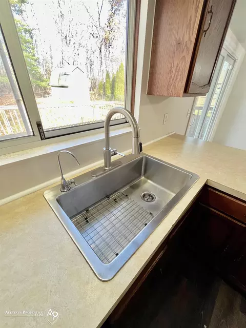 Kitchen - 6323 Bluejay, Flint, MI 48506 photo 3 of 3