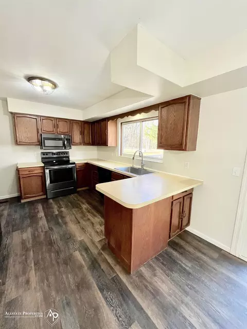Kitchen - 6323 Bluejay, Flint, MI 48506 photo 1 of 3