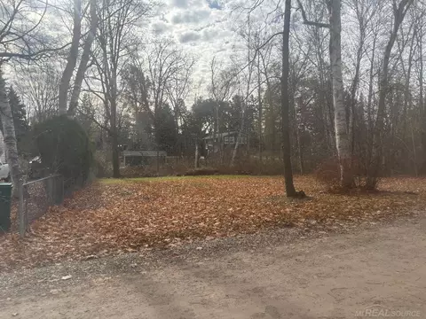 Elmwood, Lexington, MI 48050