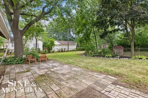 Exterior - 768 Pinecrest, Ferndale, MI 48220 photo 4 of 10