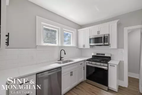 Kitchen - 768 Pinecrest, Ferndale, MI 48220 photo 2 of 2