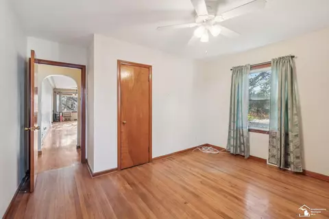 Bedroom - 1212 Bentley, Monroe, MI 48162 photo 6 of 7