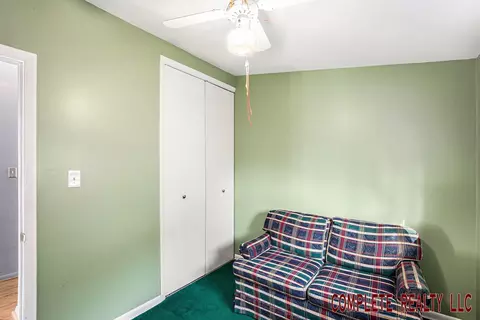 Bedroom - 810 Macdonald Ave, Flint, MI 48507 photo 2 of 5