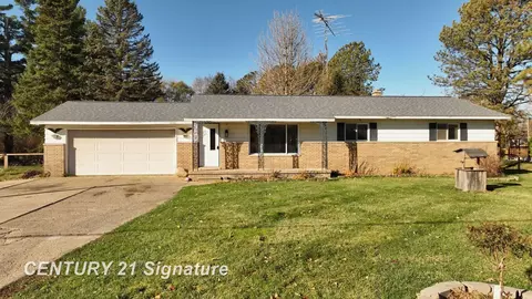 3201 Gehring, Flint, MI 48506