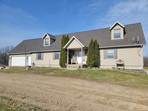5223 Frontier, Avoca, MI 48006
