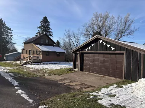 102 W Ash, Ironwood, MI 49938