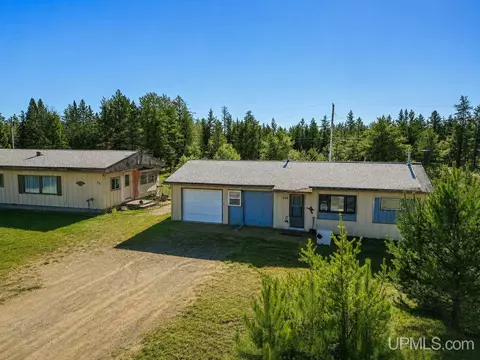 561 E M35, Gwinn, MI 49841