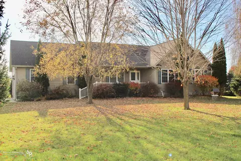 9503 Washburn, Columbiaville, MI 48421