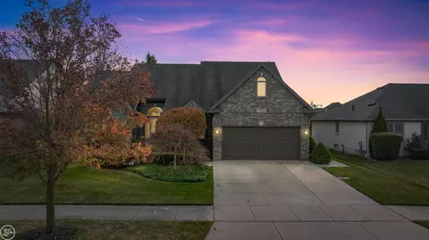 21220 Briar Rose, Macomb, MI 48044