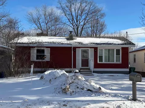 2002 Neidhart, Marquette, MI 49855