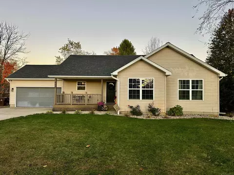 14639 Carlon, Lake Odessa, MI 48849
