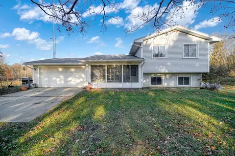15300 Rome, Manitou Beach, MI 49253