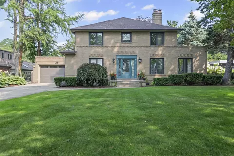 15215 Windmill Pointe, Grosse Pointe, MI 48230