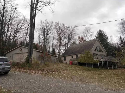 9631 Clewley, Lachine, MI 49753