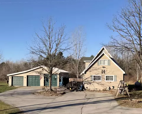 1911 N 11 Mile, Linwood, MI 48634