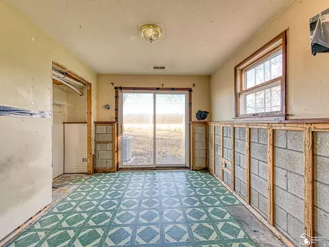 5679 Catawba, Adrian, MI 49221 photo 14