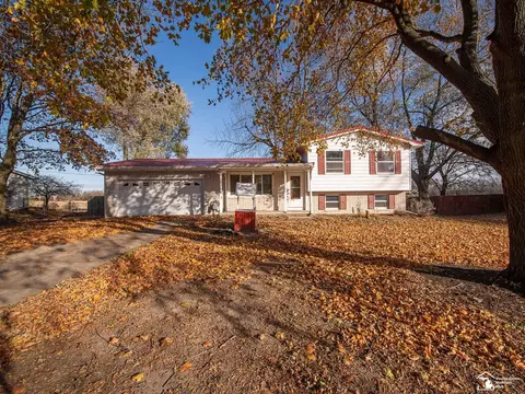 5679 Catawba, Adrian, MI 49221