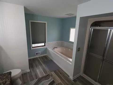 Bath - 18450 Pratt, Armada, MI 48005 photo 2 of 5