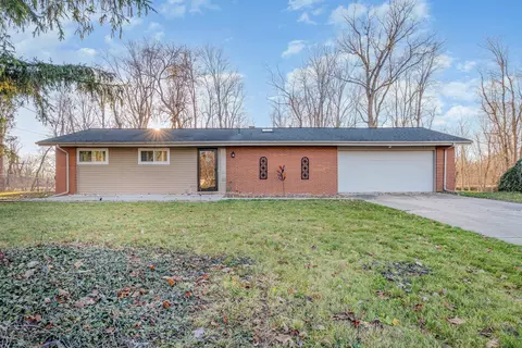 13 Valentine, Saginaw, MI 48638