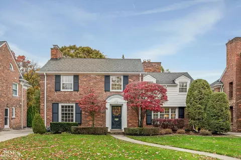 218 Merriweather, Grosse Pointe Farms, MI 48236