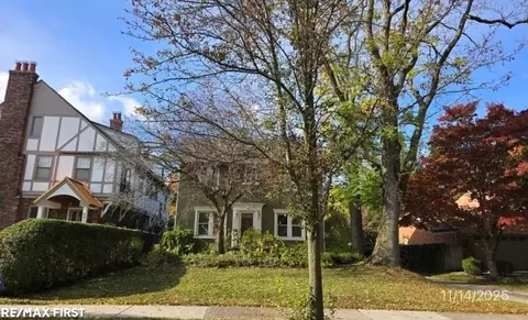 425 Rivard, Grosse Pointe, MI 48230
